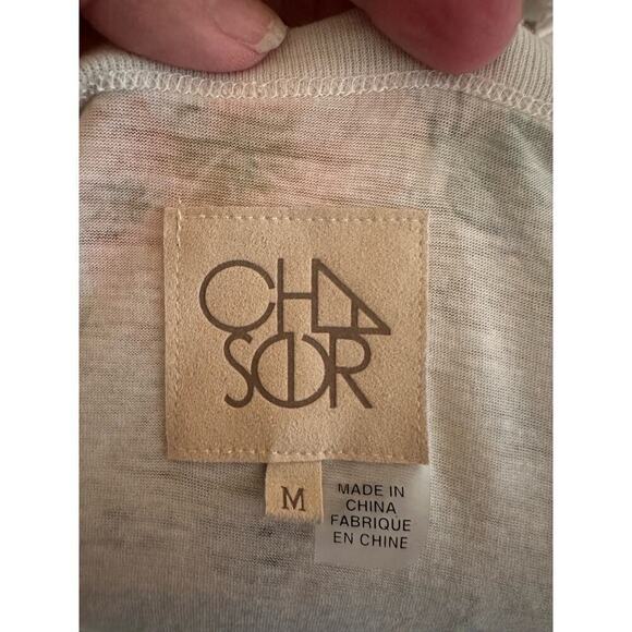 Chaser Women's Cut Out Shoulder Long Sleeve Floral Pullover Top Sz M Cream NWOT - Picture 6 of 6